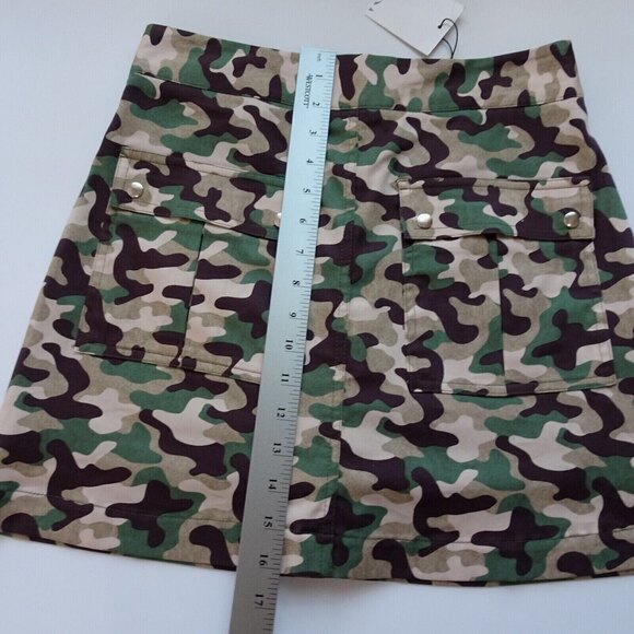 New ZARA Camo Printed Skort Skirt Shorts Camouflage Golf Hiking Active Casual S - Picture 12 of 13